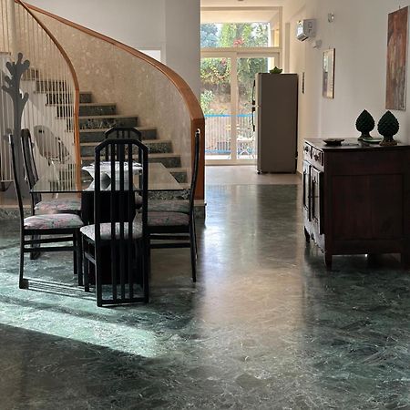 Villa Savoia 몬델로 외부 사진